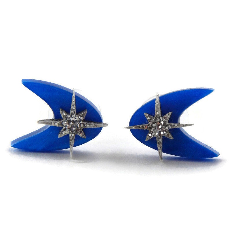 Retro Blue Boomerang Stud Earrings