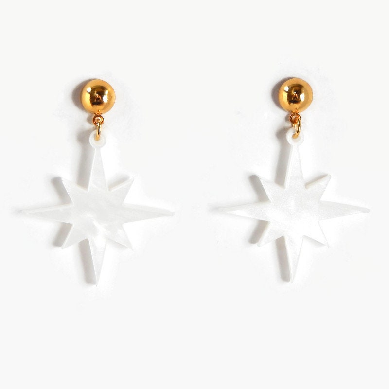 White Pearl Starburst Dangle Earrings