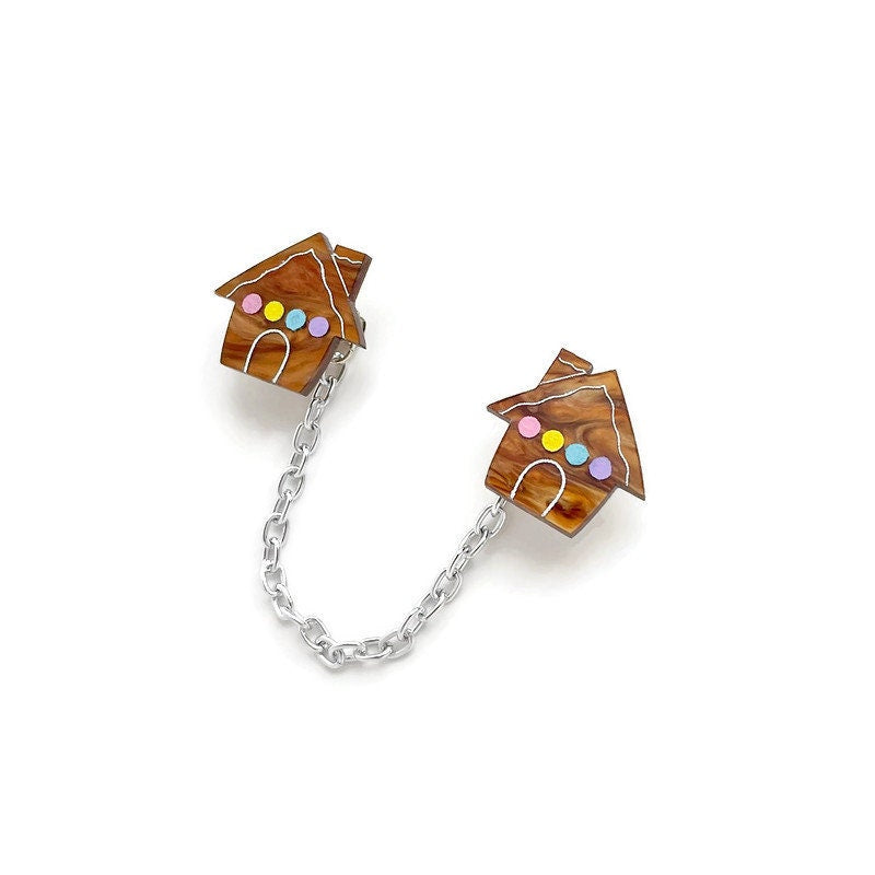 Gingerbread House Sweater Clip