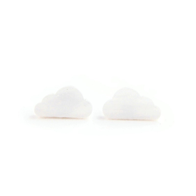 White Pearl Cloud Studs