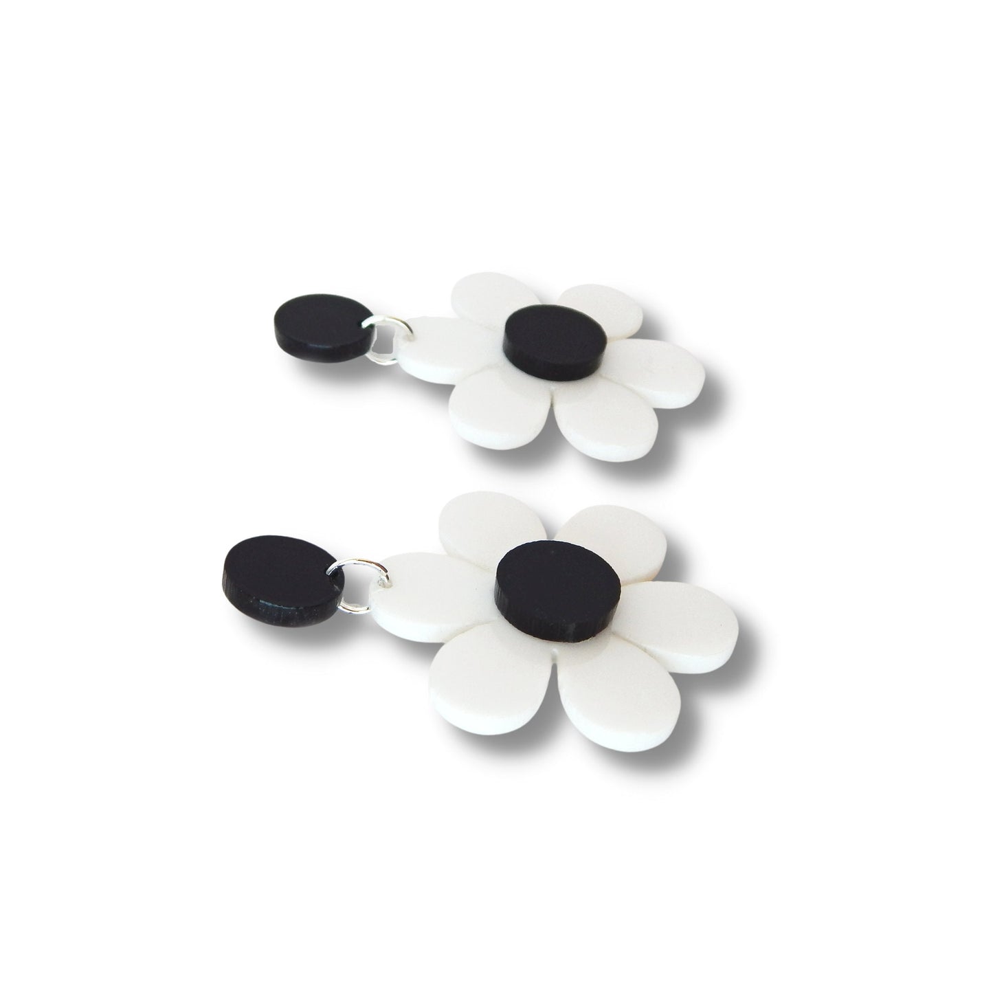 Black and White Mod Daisy Dangles