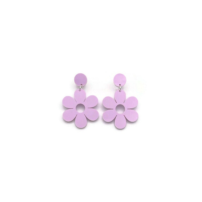 Lilac Mod Daisy Dangles