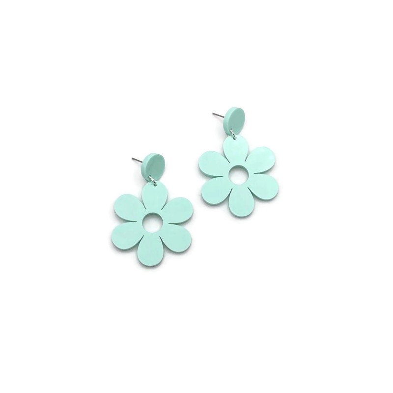 Retro Aqua Mod Daisy Dangles